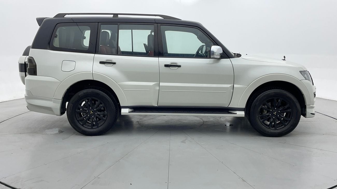 Mitsubishi Pajero GLS H/L SIGNATURE EDITION 3.8 | Zero Down Payment | Free Home Test Drive