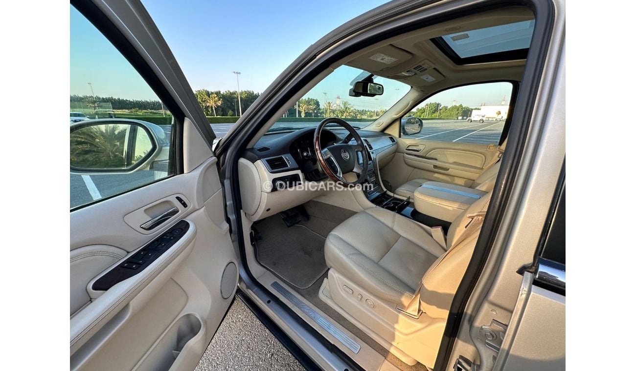 كاديلاك إسكالاد Cadillac Escalade 2007 GCC // Good Condition