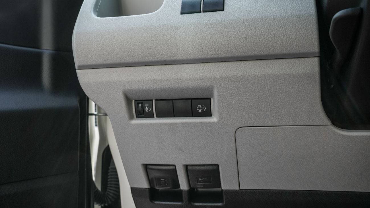 Toyota Hiace 2026 Toyota Hiace High Roof 2.8L AT Diesel (13 Seat)