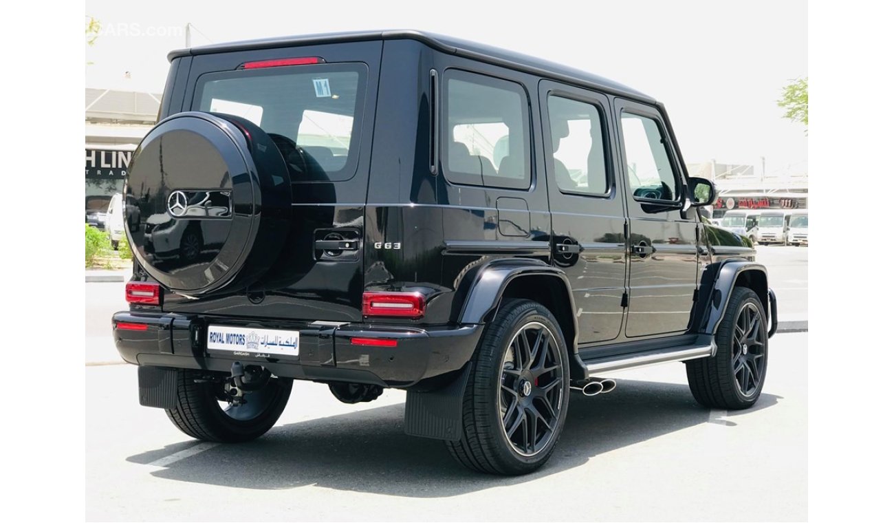 Mercedes-Benz G 63 AMG GCC SPEC/ 5YRS WARRANTY/60,000 KMS SERVICE CONTRACT/FULLY LOADED OPTION