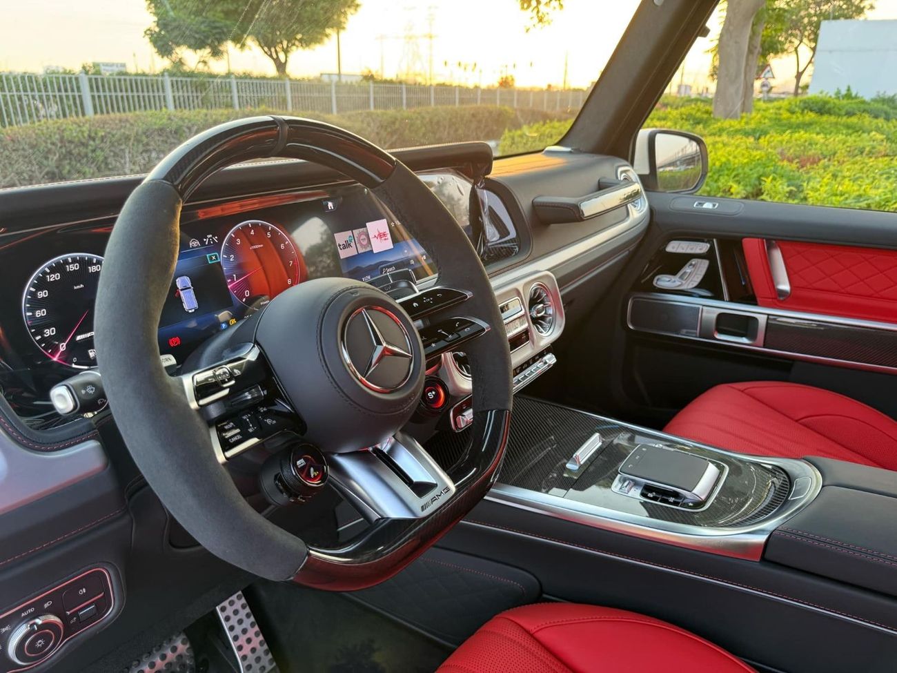 Mercedes-Benz G 63 AMG GCC SPEC UNDER WARRANTY AND SERVICE CONTRACT