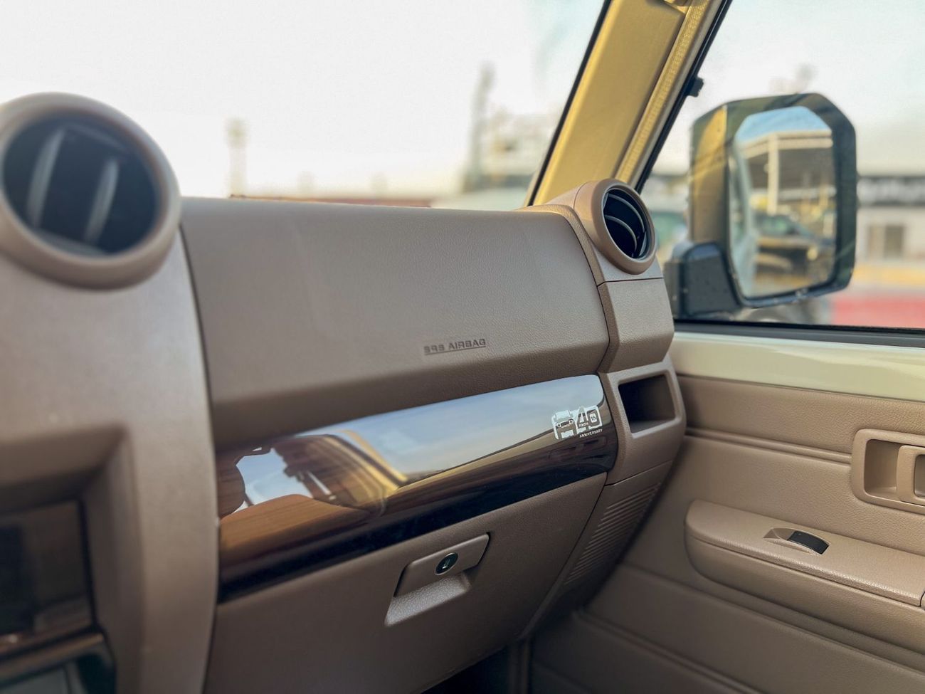 Toyota Land Cruiser Pick Up