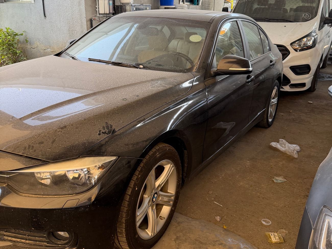 بي أم دبليو 328i