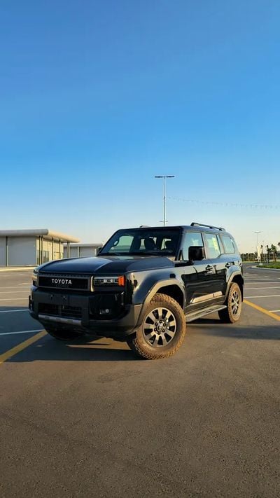 Toyota Prado ADVENTURE Brand Adventure - GCC Specs