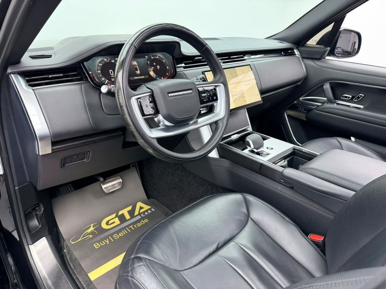 Land Rover Range Rover HSE P400 2024 Range Rover Vogue HSE P400, 2028 RR Warranty, Full RR Service History, Fully Loaded, GCC