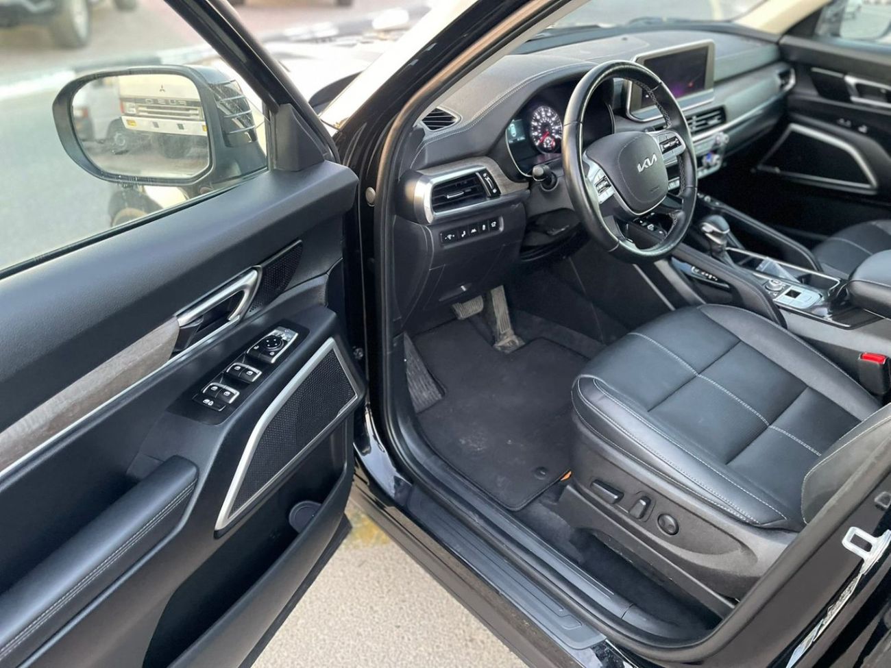 كيا تيلورايد 2022 Kia Telluride EX Prestige Full Option - 3.8L V6 AWD 4x4 - 7 Seater With Radar - Multi Drive Mod