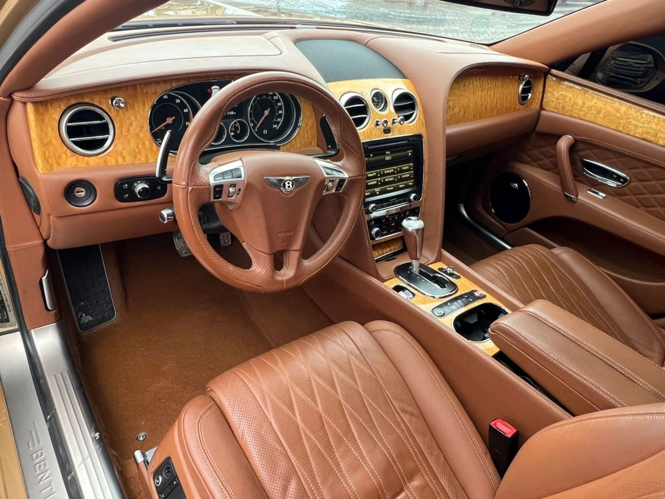 بنتلي فلاينج سبور BENTLEY FLYING SPUR TWINTURBO  2016.4.0L/V8