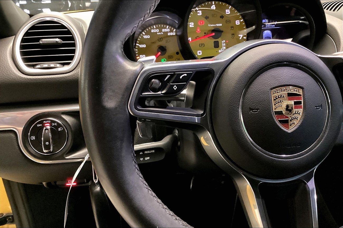 Porsche 718 Boxster Standard | upto AED 20,000 Ramadan Discount | Guaranteed Warranty | 0 Down Payment