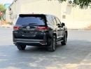 تويوتا لاند كروزر Toyota landcuriser GXR V8 2016 sunroof facelifted 2025 petrol 2016 V8 sunroof 4.6 petrol
