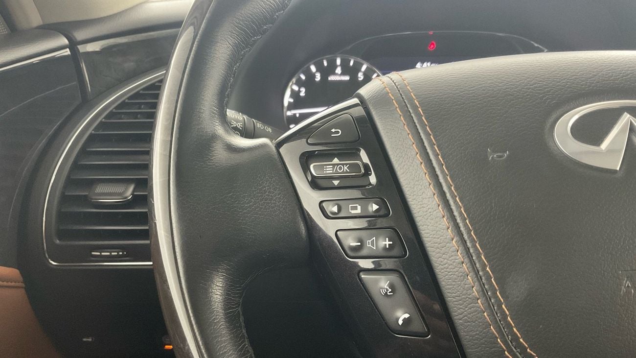 إنفينيتي QX80 LUXURY PROACTIVE 5.6 8STR 4WD AUTO LUXE PROACTVE TOW | شامل الضمان | 0 ﺪﻔﻋﺓ ﺃﻮﻟﻯ
