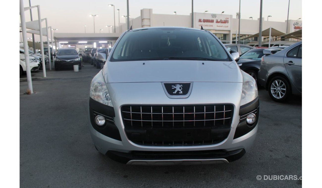 Peugeot 3008 Peugeot 3008 model 2013. 0557210151