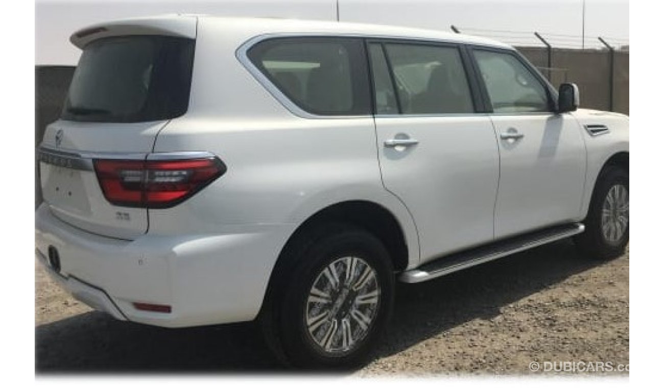 Nissan Patrol v6 se with sun roof