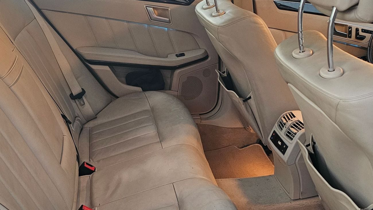 مرسيدس بنز E300