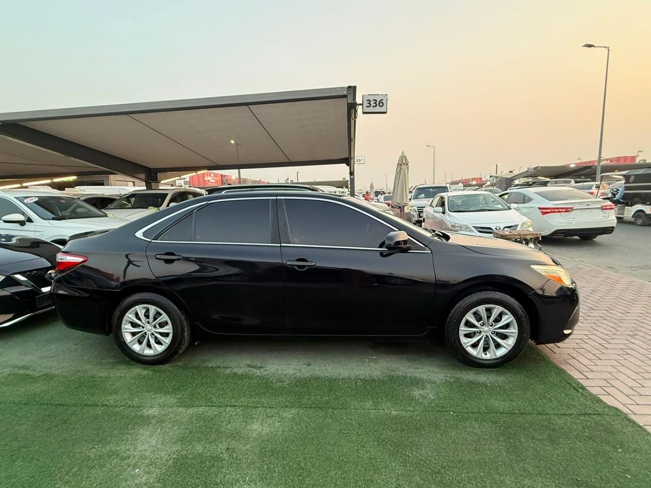 Toyota Camry LE clean condition, two keys