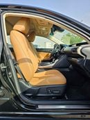 Lexus IS300 / LOW MILEAGE/ V6 AWD/ LOT#36496