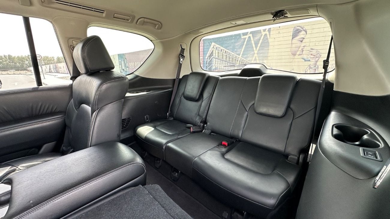 إنفينيتي QX80 Standard 5.6L