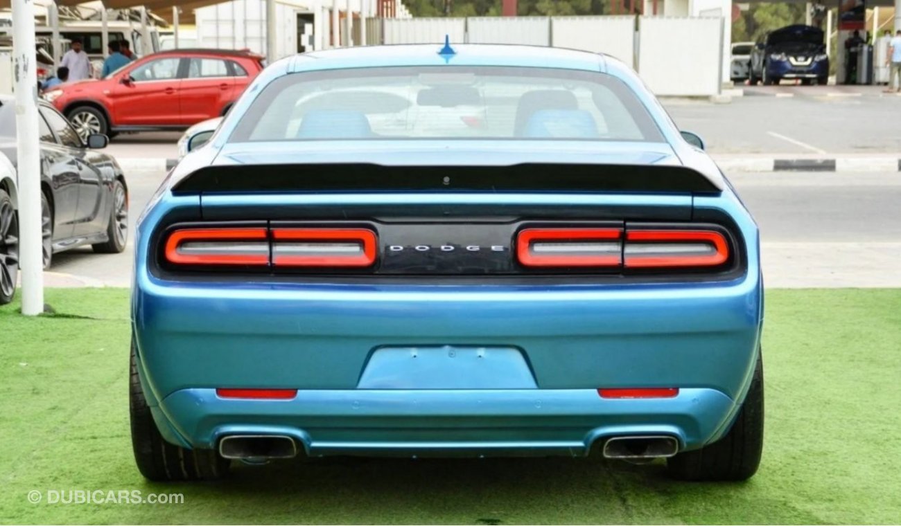 Dodge Challenger SRT 392 SOLD!!!!! SRT 6.4 V8 2018/Low Miles/Leather Interior/Excellent Condition