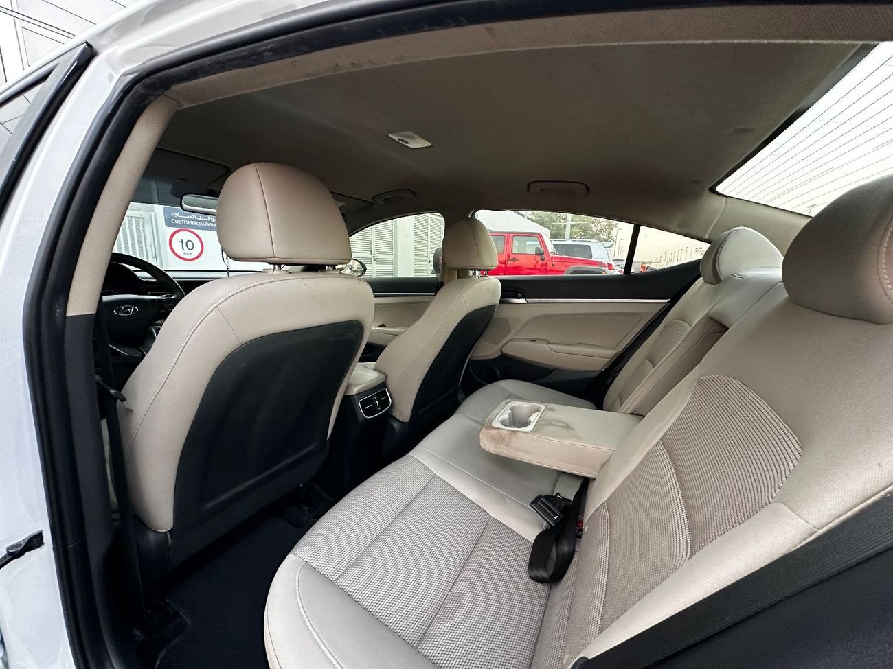 هيونداي إلانترا GL GCC