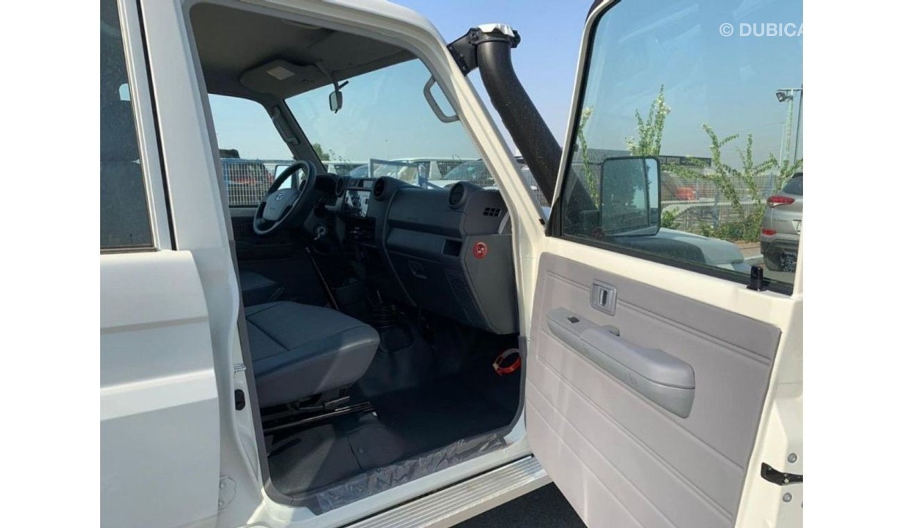 Mitsubishi Canter Van Diesel 4.2L MT 2020 Model Hardtop