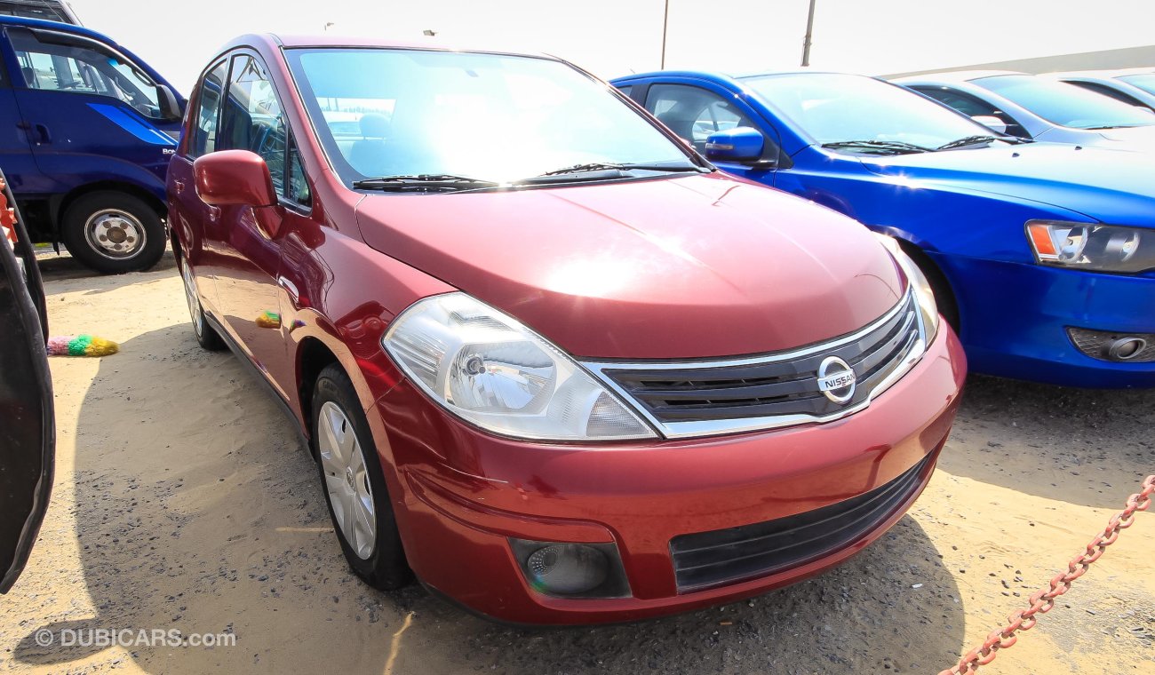 Nissan Tiida