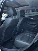 Infiniti Q30 Premium