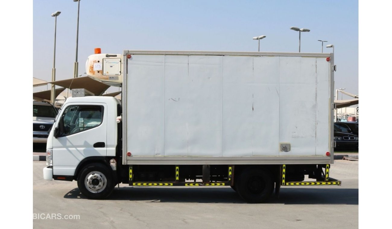 Mitsubishi Fuso Canter 2015 | CANTER FREEZER 3 TON CAPACITY WITH GCC SPECS AND EXCELLENT CONDITION
