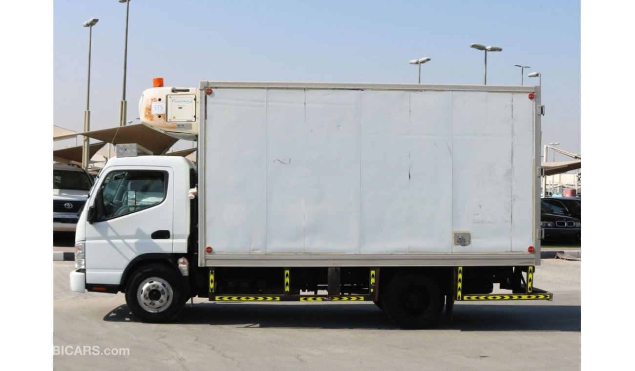 Mitsubishi Canter 2015 | CANTER FREEZER 3 TON CAPACITY WITH GCC SPECS AND EXCELLENT CONDITION