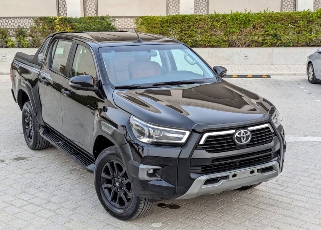 Toyota Hilux 2022 ADVENTURE GCC V6 4.0L SPECIFICATION FULL OPTION IN EXCELLENT CONDITION