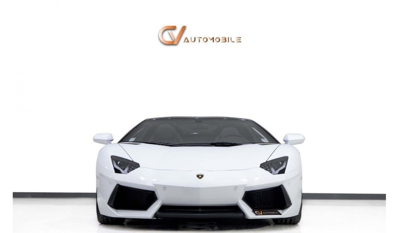 Lamborghini Aventador Roadster - GCC Spec