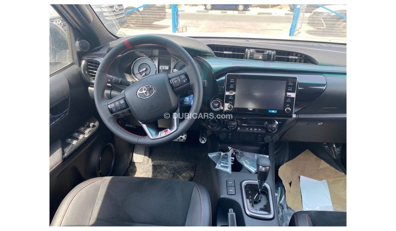 Toyota Hilux TOYOTA HILUX 2.8 GRS WHITE 2023 * EXPORT ONLY *