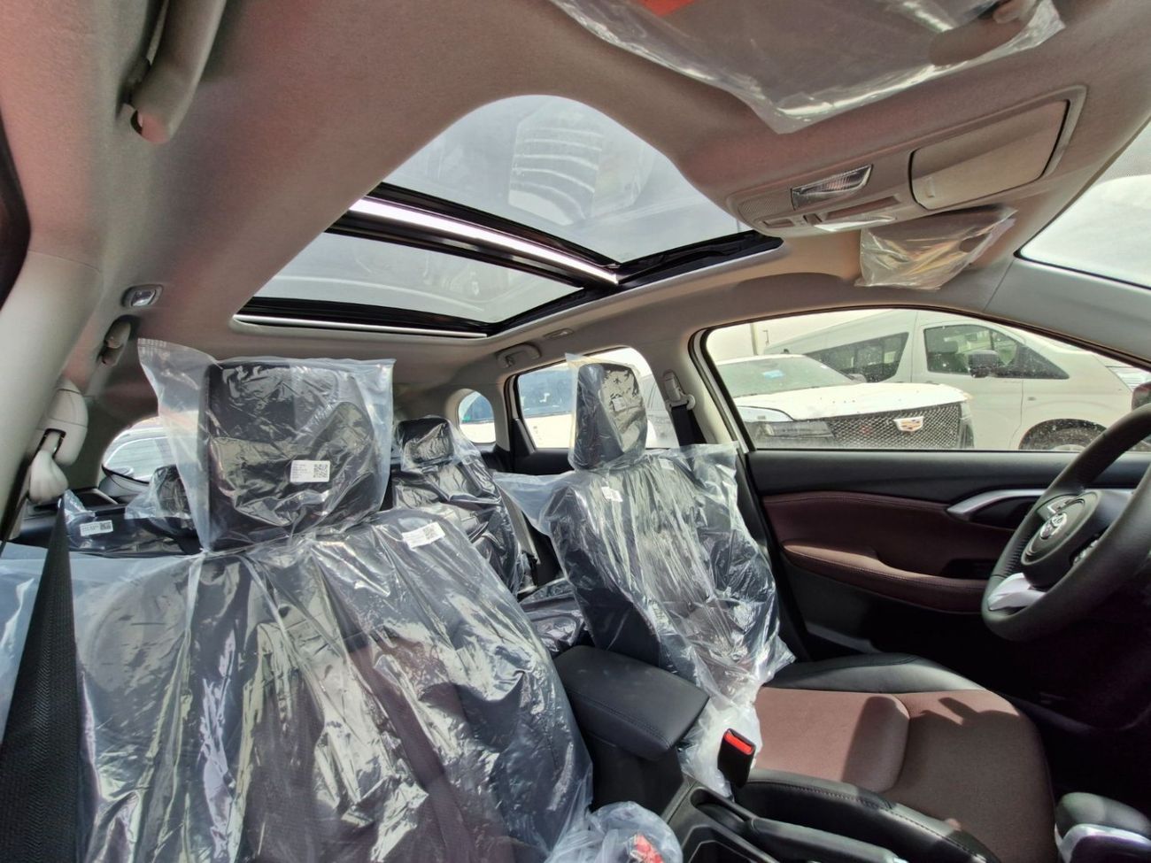 Toyota Urban Cruiser 2025 TOYOTA URBAN CRUISER GLX 1.5L PETROL (360 CAMERA + HUD) A/T FWD GCC BRAND NEW 0KM 360