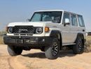 Toyota Land Cruiser 70 HT VXR LC76 4.0L PTR A/T // 2025 // FULL OPTION WITH RADAR , LEATHER SEATS , DVD&BACK CAMERA // SPEC