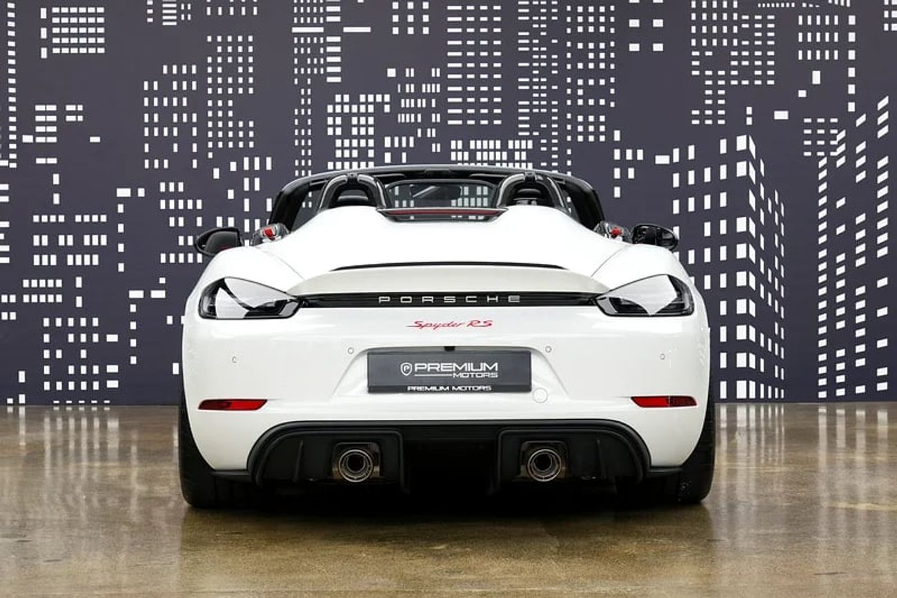 Porsche 718 Spyder RS