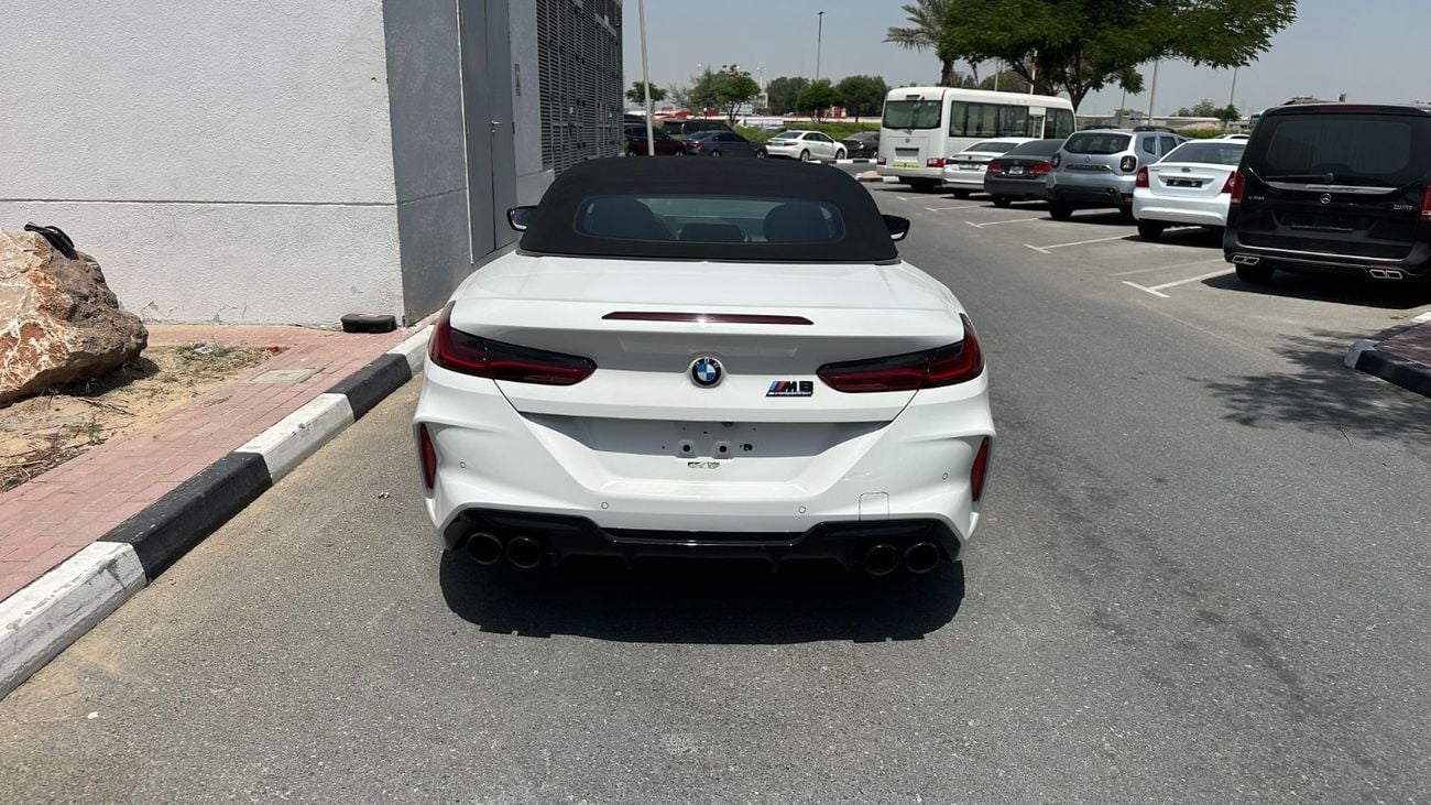 بي أم دبليو M8 M COMPETITION