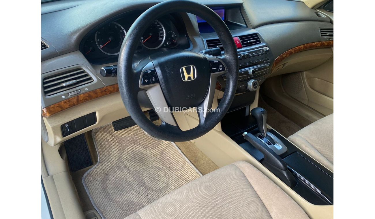 Honda Accord Honda Accord Model: 2008 Price : 15,000 Dirhams  Mileage : 193,000 Gulf specifications
