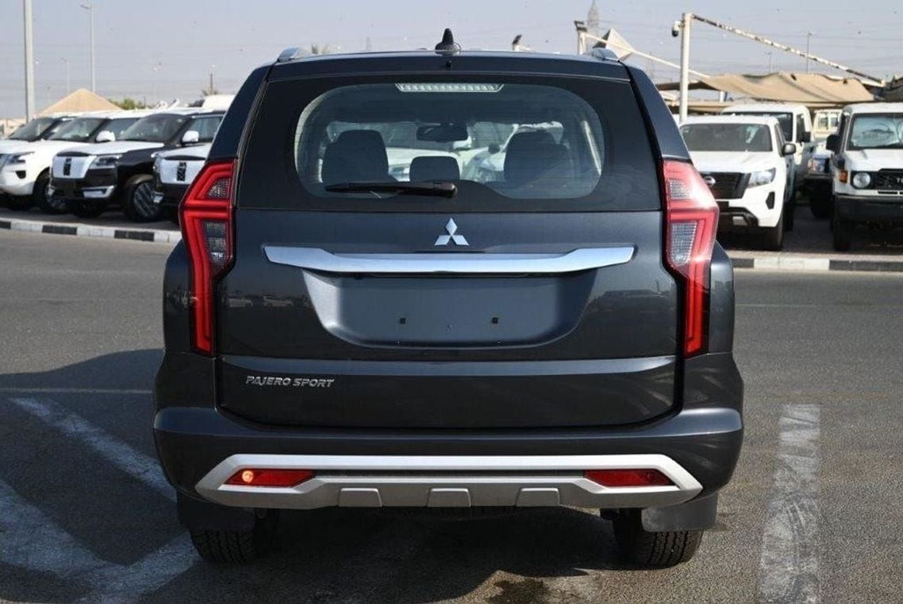 ميتسوبيشي باجيرو سبورت Sport 2.5L Diesel 4WD 7 Seat Automatic