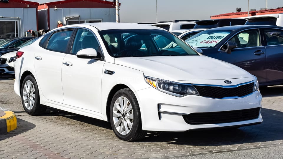Kia Optima for sale AED 31,000. White, 2017
