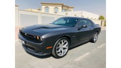 Dodge Challenger 2016 Challenger gcc low kms 5.7L Hemi