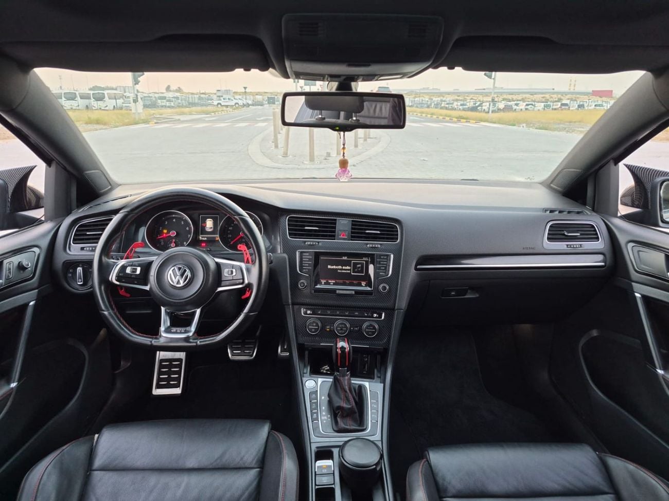فولكس واجن جولف GTI 2.0L