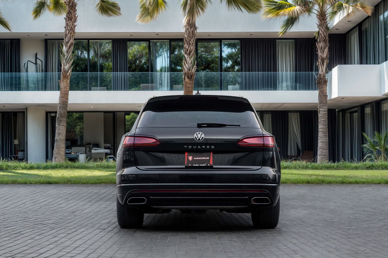 فولكس واجن طوارق 3,134 P.M | 0% Downpayment | TOUAREG R LINE | AGENCY WARRANTY!