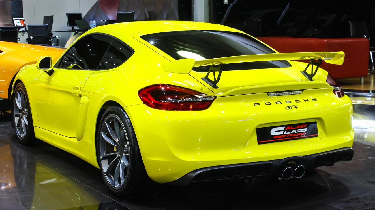 بورش كايمان 718 GT4