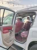 Nissan Armada LE 5.6L (320 HP)