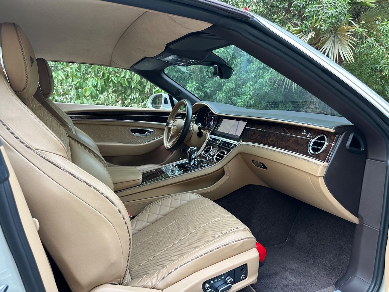 بنتلي كونتيننتال جي تي 4.0T V8 | 2019 | GCC Specs | Immaculate Condition | Full Bentley History