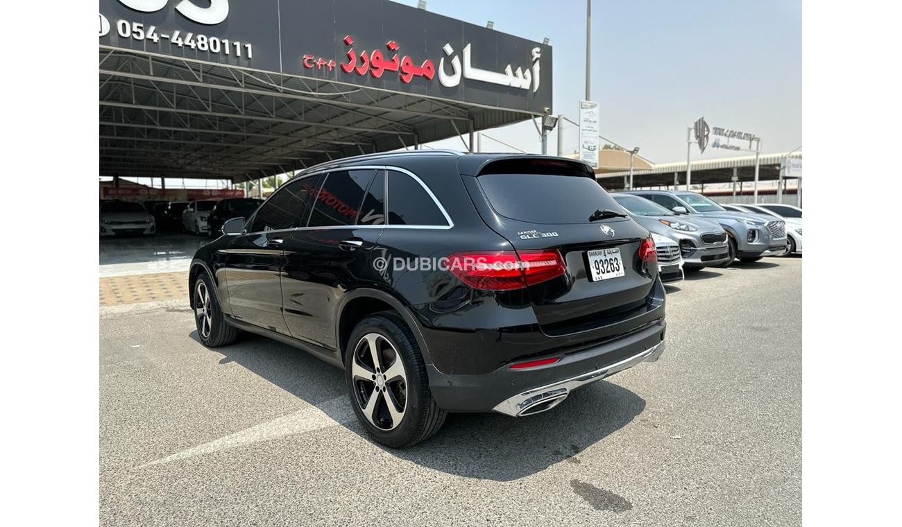 Mercedes-Benz GLC 300