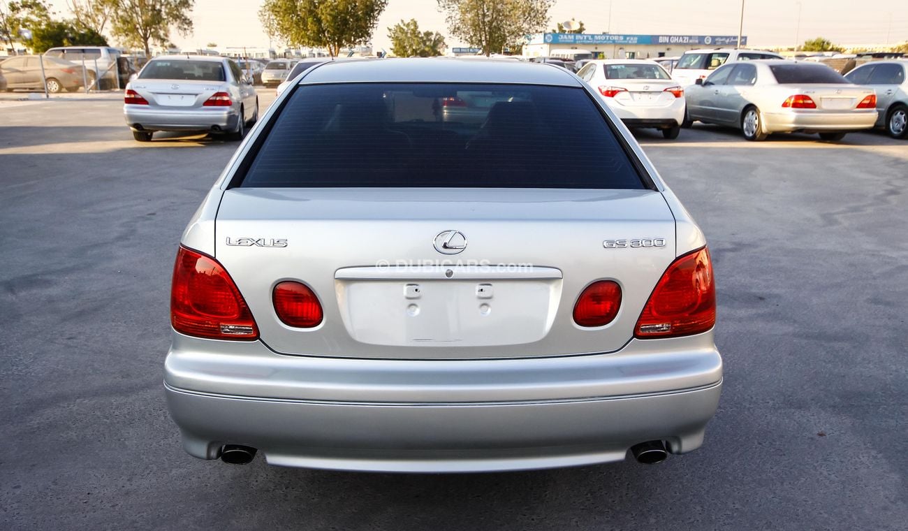 لكزس GS 300