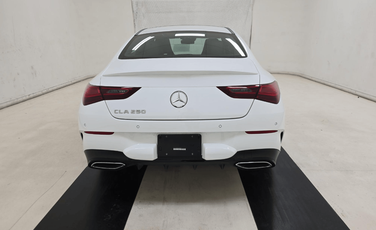 Mercedes-Benz CLA 250 Premium + 2.0L