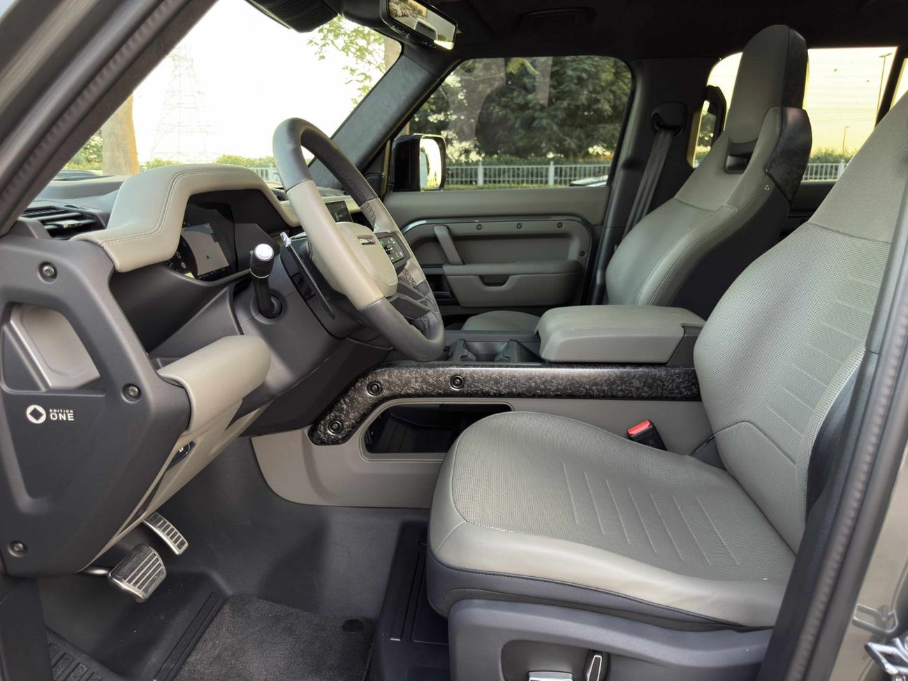 Land Rover Defender 110 P635 OCTA V8