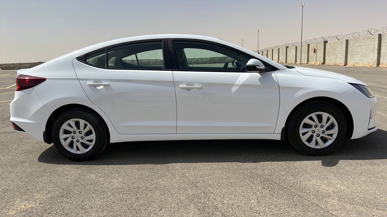 Hyundai Elantra 1600