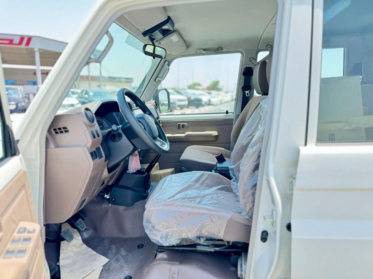 تويوتا لاند كروزر بيك آب Toyota LC79 2025 4WD Double Cab 2.8L Diesel Manual