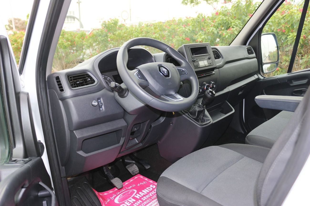 Renault Master 2025 Renault Master 2.3T Panel Van (L4H3) - GCC Specs